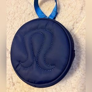 Lulu lemon belt bag new without tags